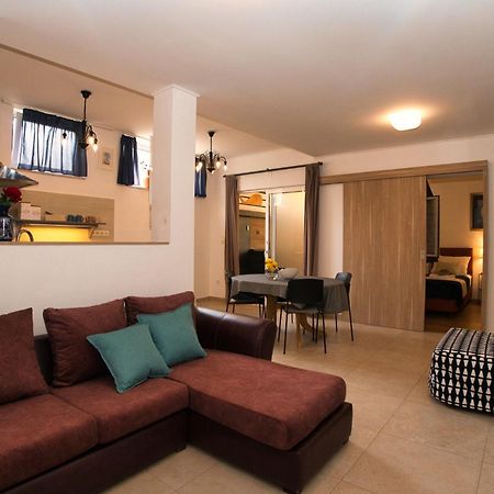Smuketa In Trogir Haus Fuer 4 Personenヴィラ エクステリア 写真