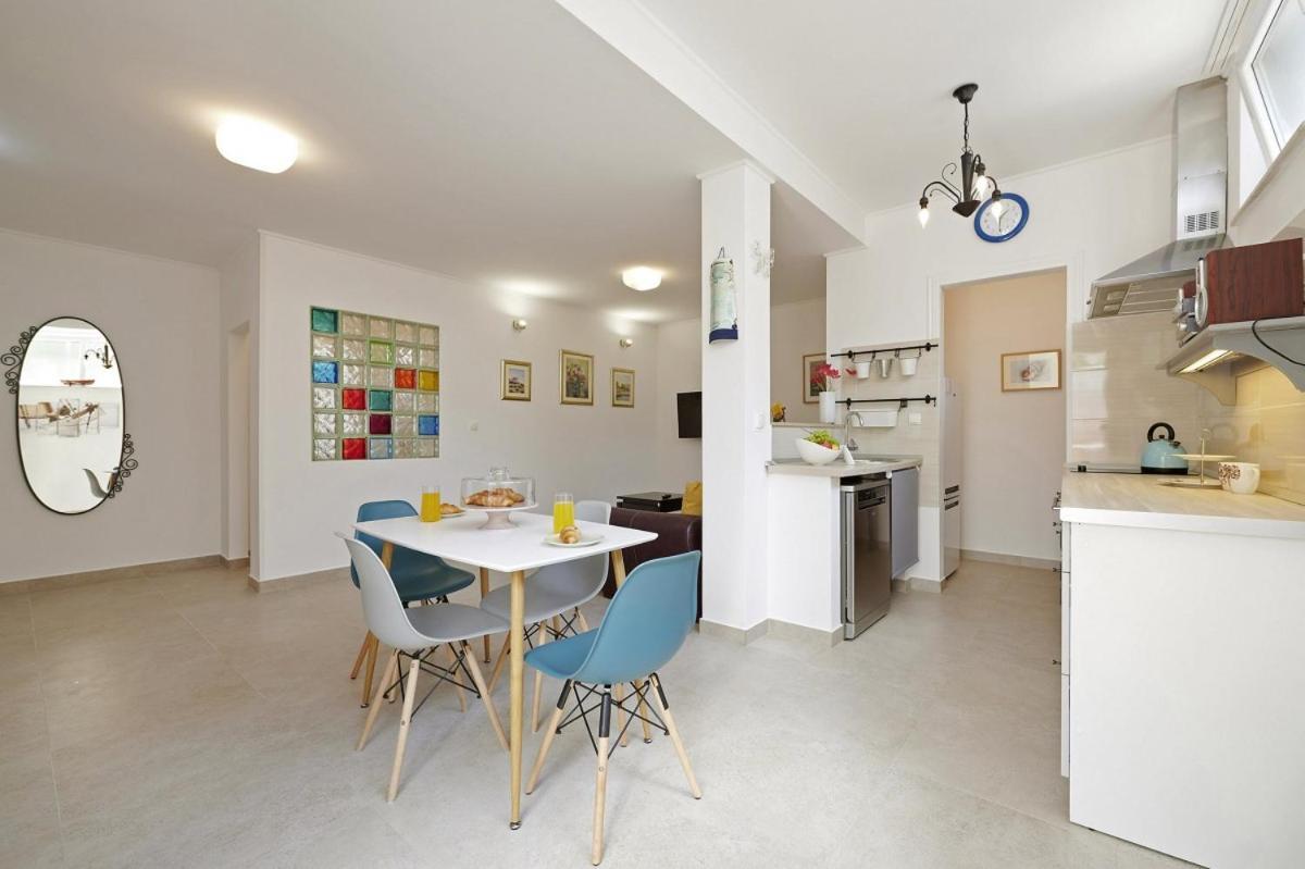 Smuketa In Trogir Haus Fuer 4 Personenヴィラ エクステリア 写真